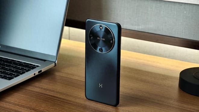 0 Plus评测：鸿蒙4加持打造安全耐用新标杆PP电子(中国)网站1399元起售